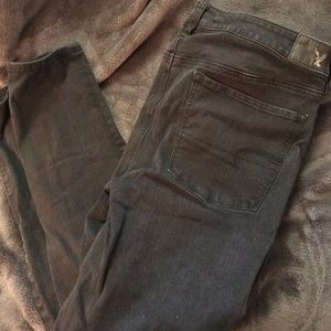 NWOT washed out black American Eagle jeggings